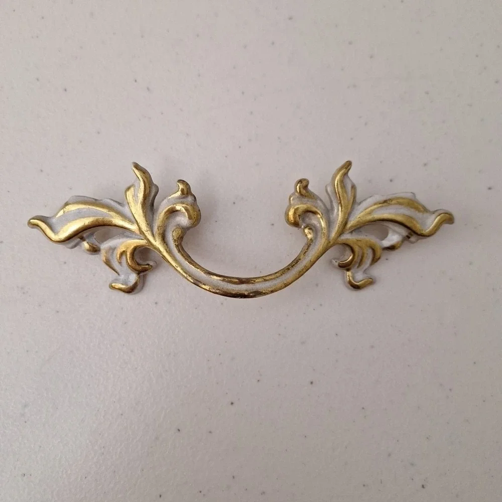 Vintage Antique MCM Ornate Solid Brass Drawer Pulls Door Handles, Set of 3